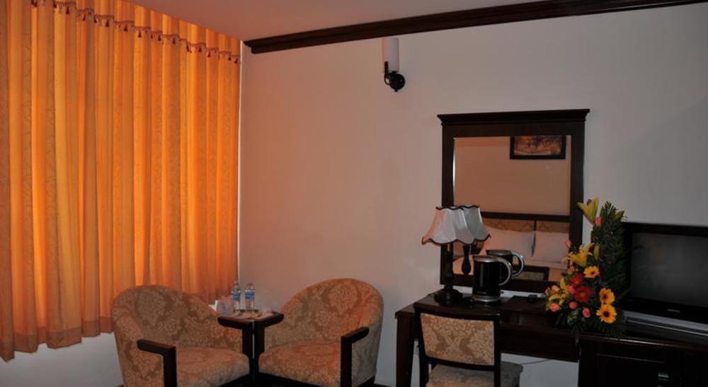 Dong Kinh A Hotel Хошимін Екстер'єр фото