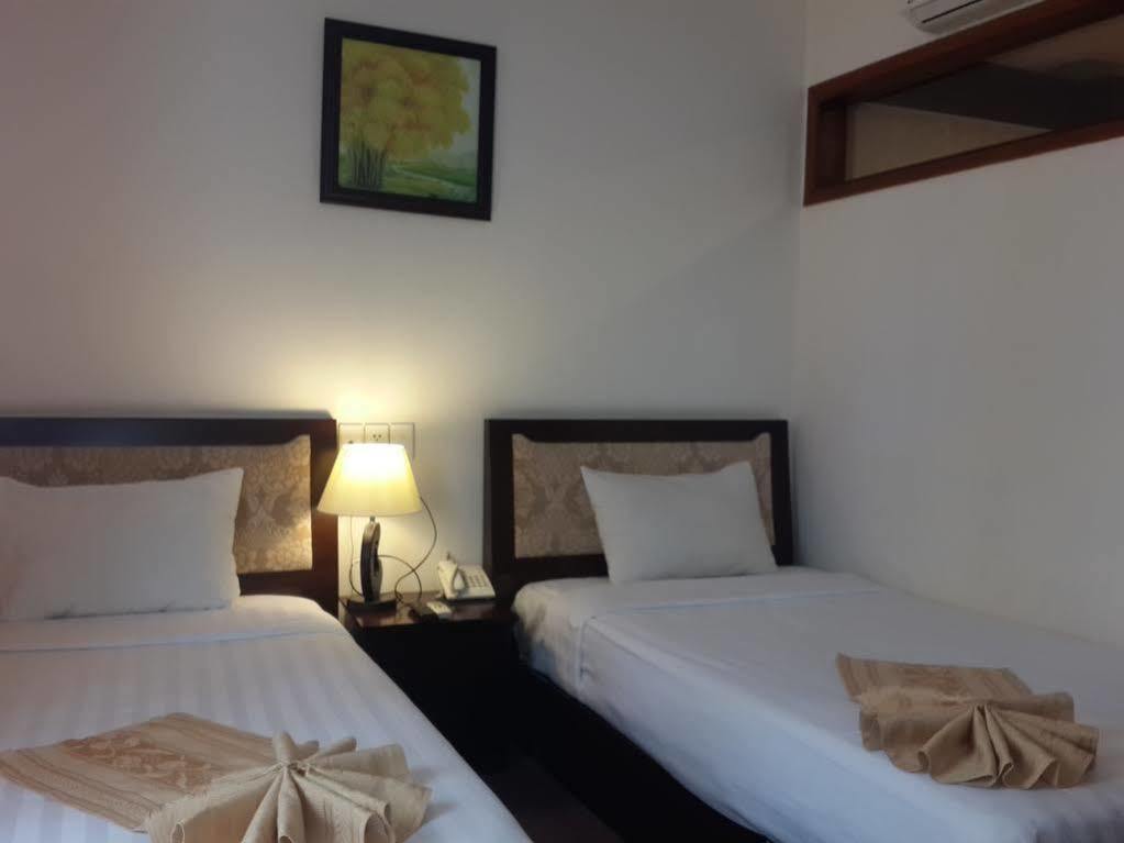 Dong Kinh A Hotel Хошимін Екстер'єр фото