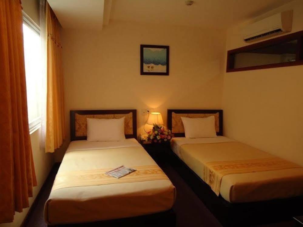 Dong Kinh A Hotel Хошимін Екстер'єр фото